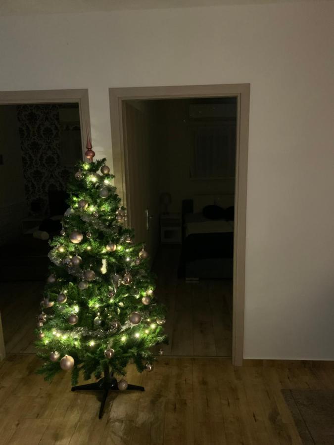 Városi Idill Veszprém Esterno foto
